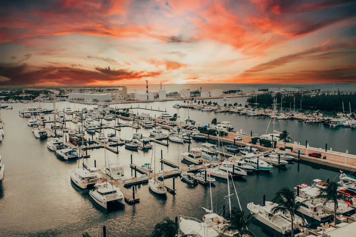 Key West, The Perry Marina in Stock Island, United States — photo 3