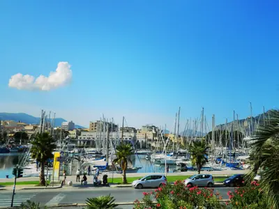 Palermo, Marina di La Cala in Palermo, Italy — photo 3