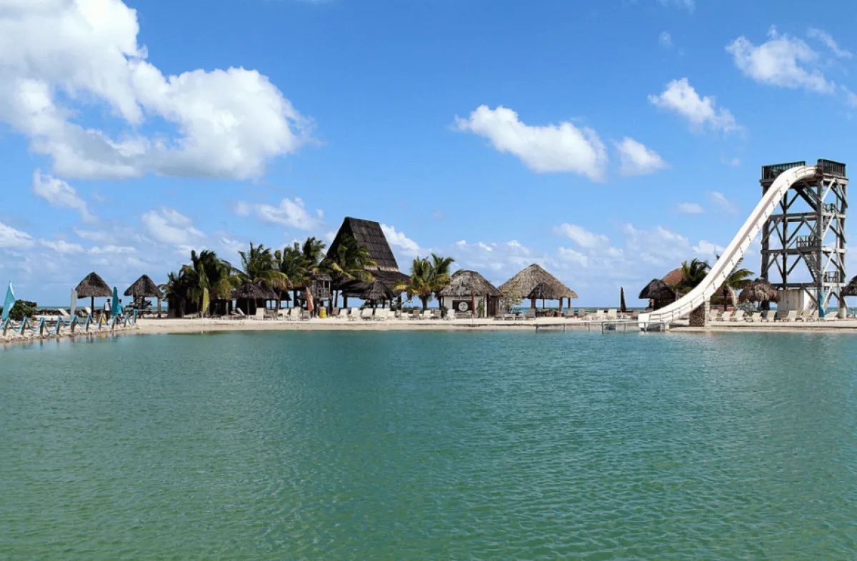 Belize, Old Belize Marina in Belize City, Belize — photo 3