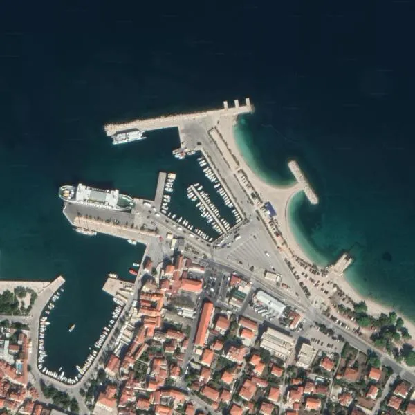 Sumpetar, Marina Sumpetar in Jesenice, Croatia