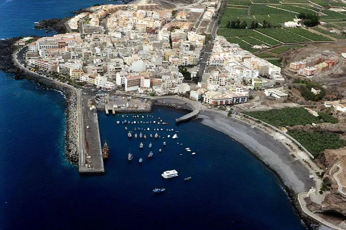Puerto de Playa San Juan, marina in Guía de Isora, Spain