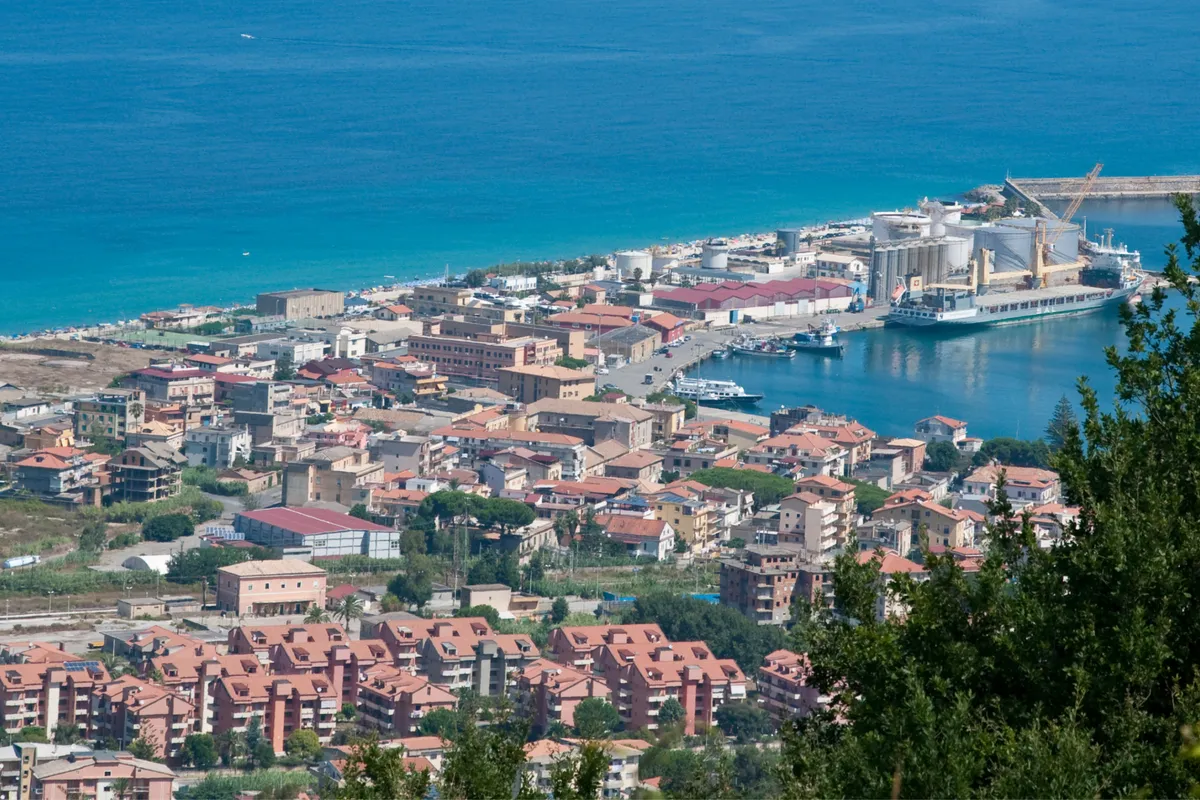 Vibo Marina in Vibo Valentia, Italy — photo 5