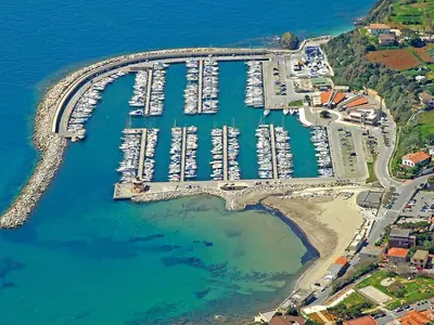Marina di Salivoli in Piombino, Italy — photo 4