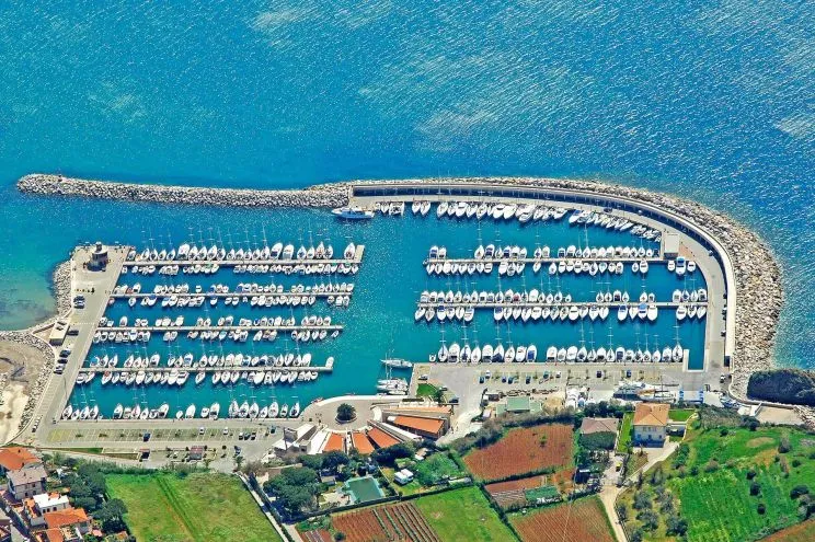 Marina di Salivoli in Piombino, Italy — photo 5