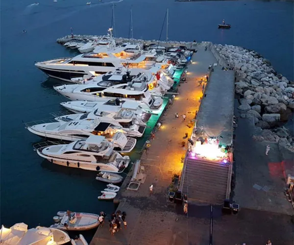 Portovenere Marina in Le Grazie, Italy — photo 6