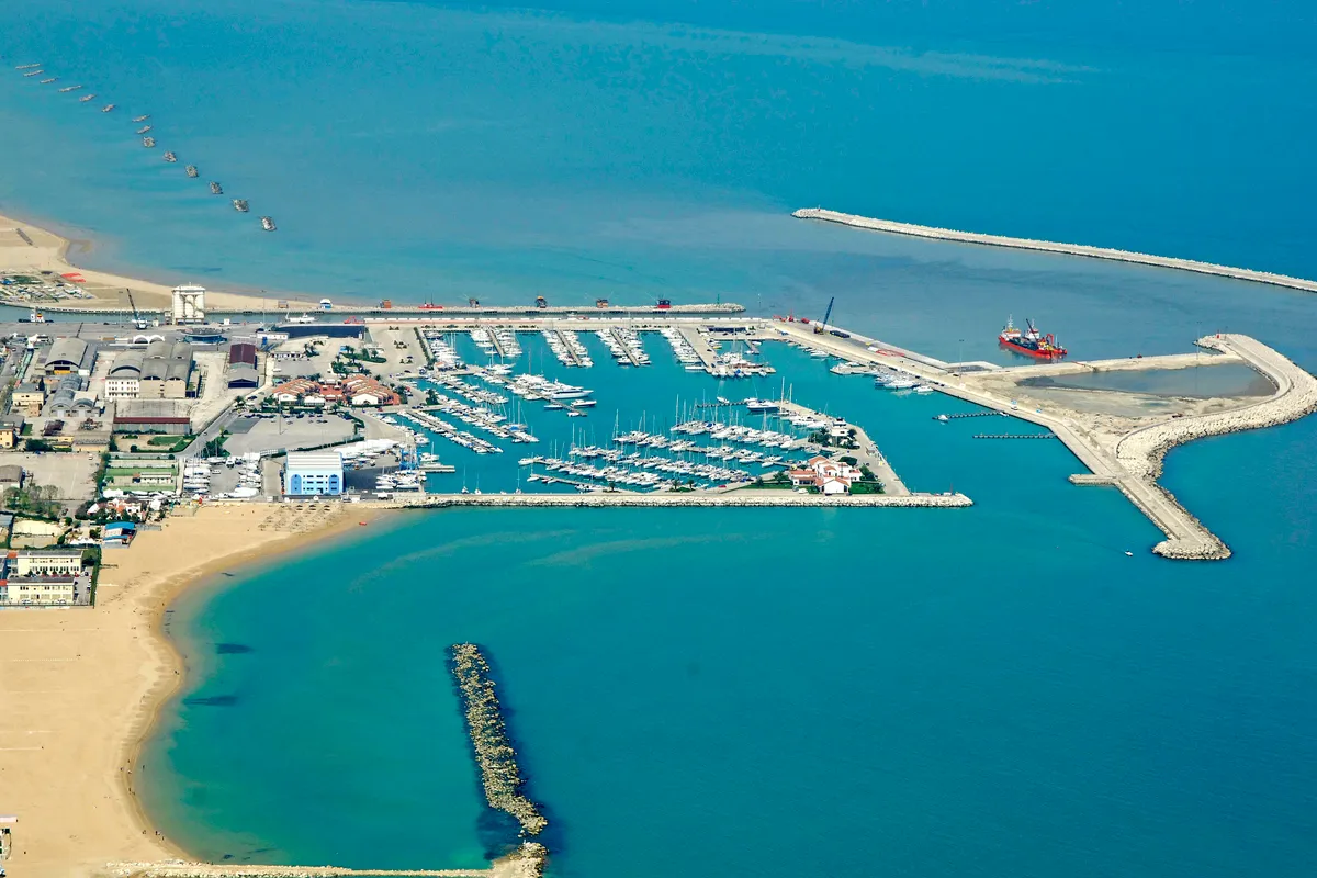 Marina di Pescara in Pescara, Italy — photo 4