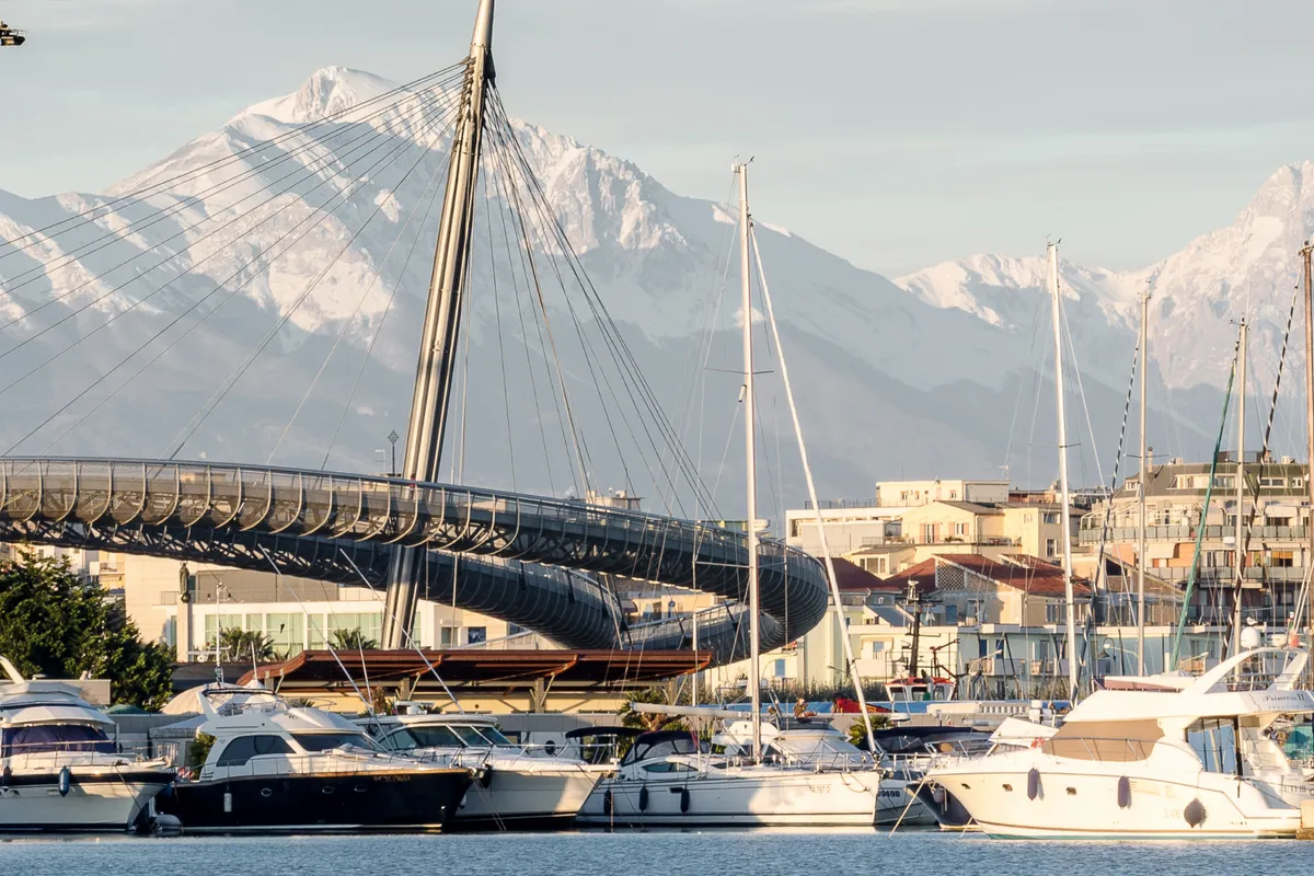 Marina di Pescara in Pescara, Italy — photo 5