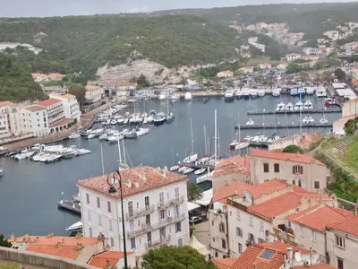 Port de Bonifacio, marina in Bonifacio / Bunifaziu, France — photo 2