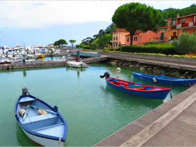 Bocca di Magra Marina in Bocca di Magra, Italy — photo 2