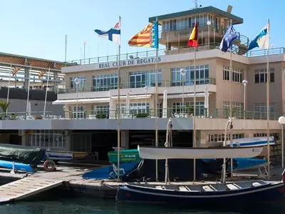 Real Club Regatas de Alicante, marina in Alicante, Spain — photo 2