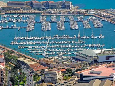 Real Club Regatas de Alicante, marina in Alicante, Spain — photo 4