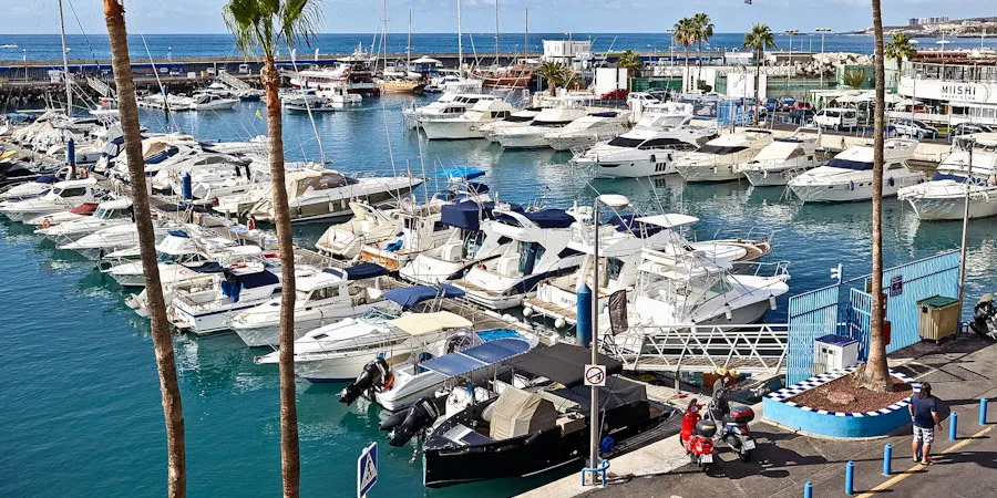 Marina Santa Cruz in Santa Cruz de Tenerife, Spain — photo 4