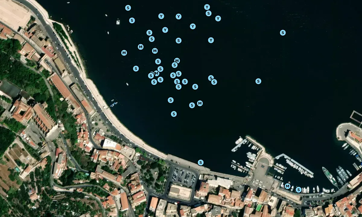 Gaeta Marina in Gaeta, Italy — photo 5
