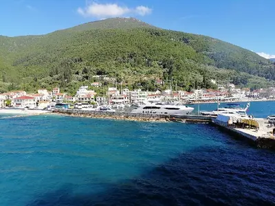 Sami Port, Kefalonia, marina in Sami Municipal Unit, Greece — photo 2