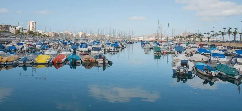 Las Palmas de Gran Canaria Marina in Las Palmas, Spain — photo 2