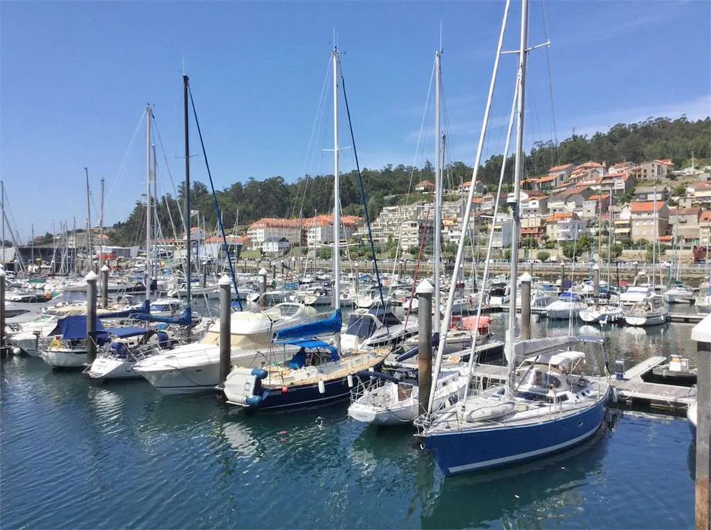 Porto Deportivo de Combarro, marina in Combarro, Spain — photo 5