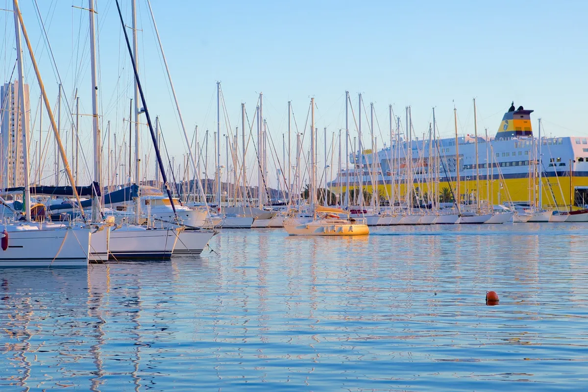 Port Saint-Pierre, marina in Hyères, France — photo 5