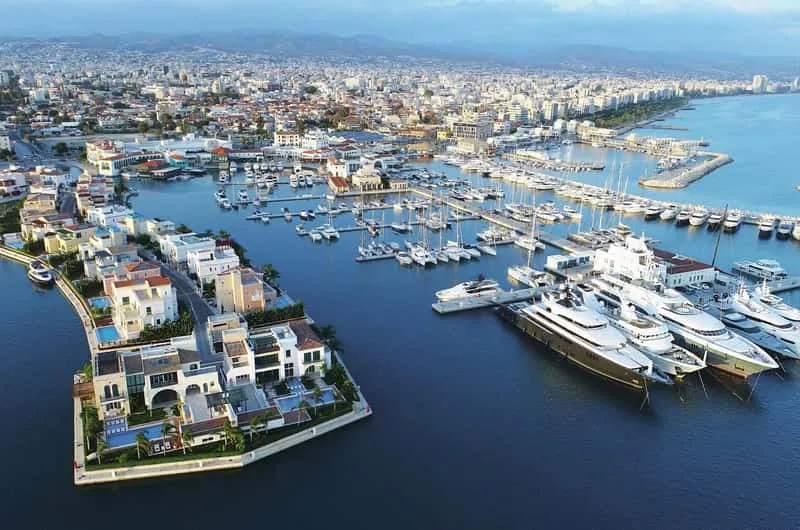 Limassol Marina in Limassol, Cyprus — photo 2