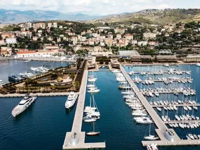 Porto di Imperia, marina in Imperia, Italy — photo 3