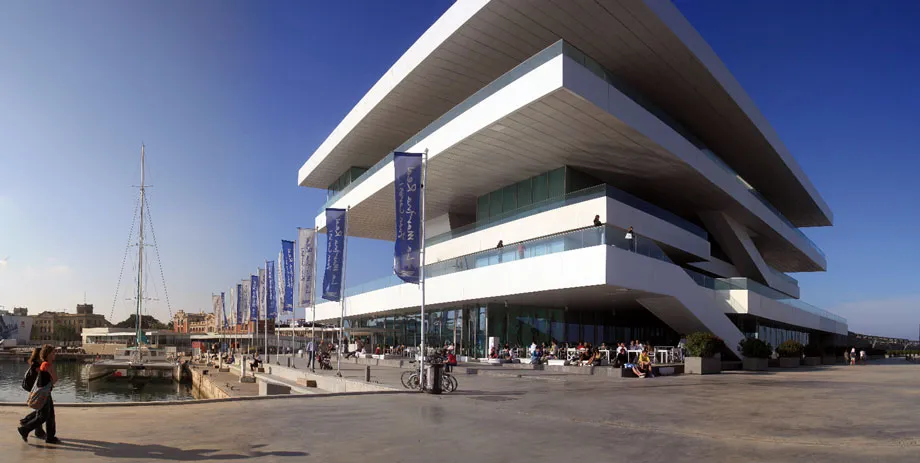La Marina de Valencia in Valencia, Spain — photo 4