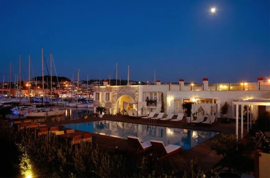 Cesme Marina in Çeşme, Turkey — photo 7