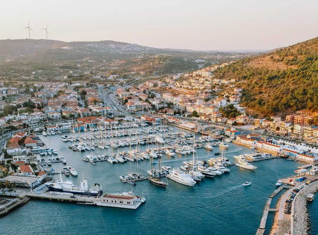 Cesme Marina in Çeşme, Turkey — photo 8