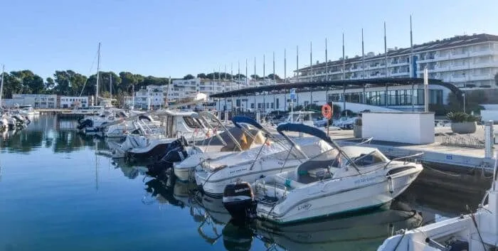 Club Nàutic L' Escala, marina in l'Escala, Spain — photo 3