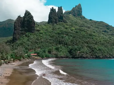 Nuku Hiva Marina in Nuku Hiva, France — photo 5
