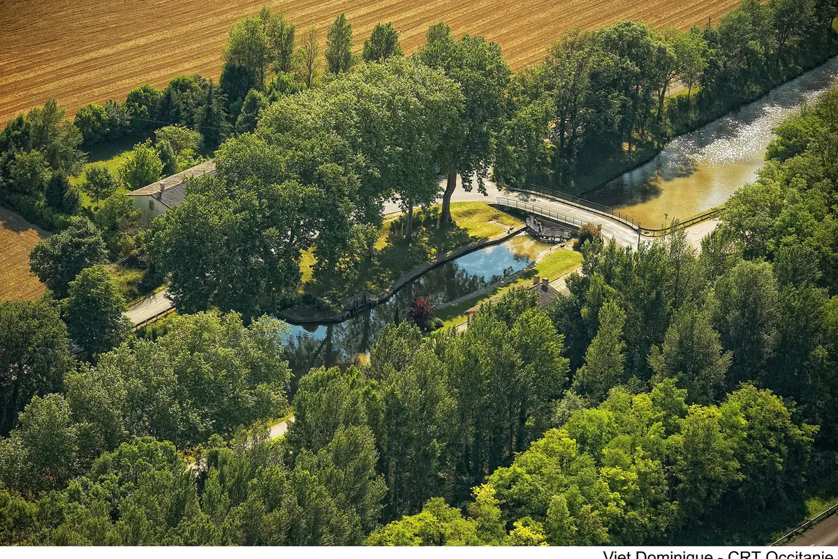 Port Lauragais, marina in Avignonet-Lauragais, France — photo 4