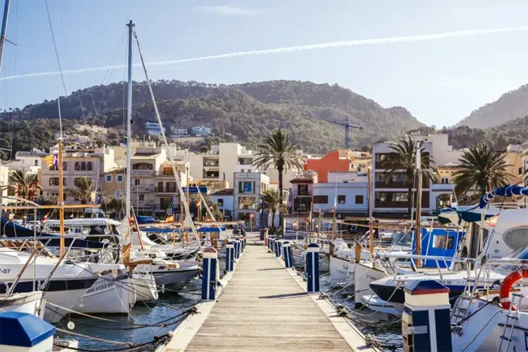 Puerto de Andratx, marina in Port d'Andratx, Spain — photo 2
