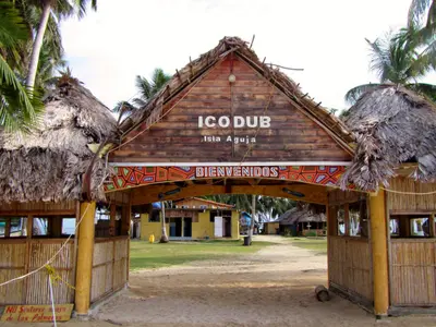 Isla Aguja Cabins San Blas Marina in Panama — photo 2