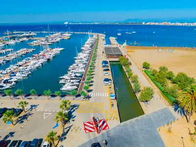 Port Roses, marina in Roses, Spain — photo 2