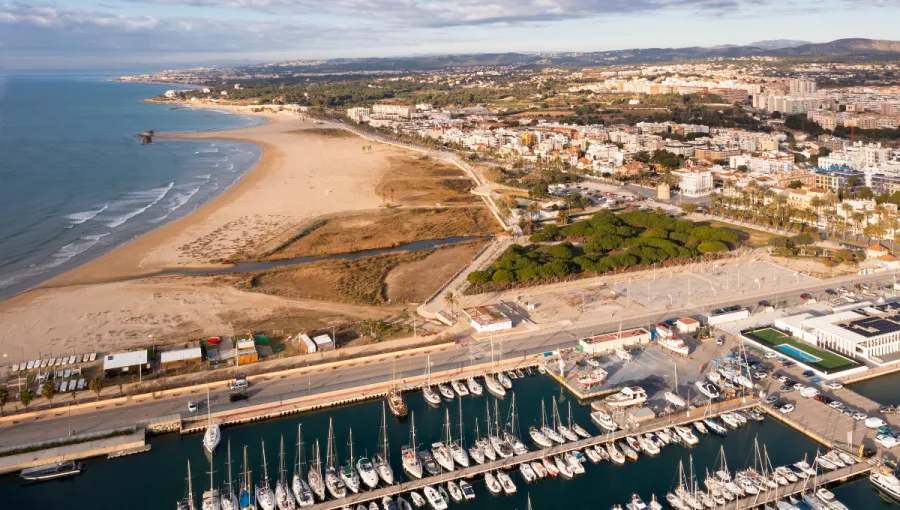 Port de Vilanova i la Geltru, marina in Vilanova i la Geltrú, Spain — photo 4