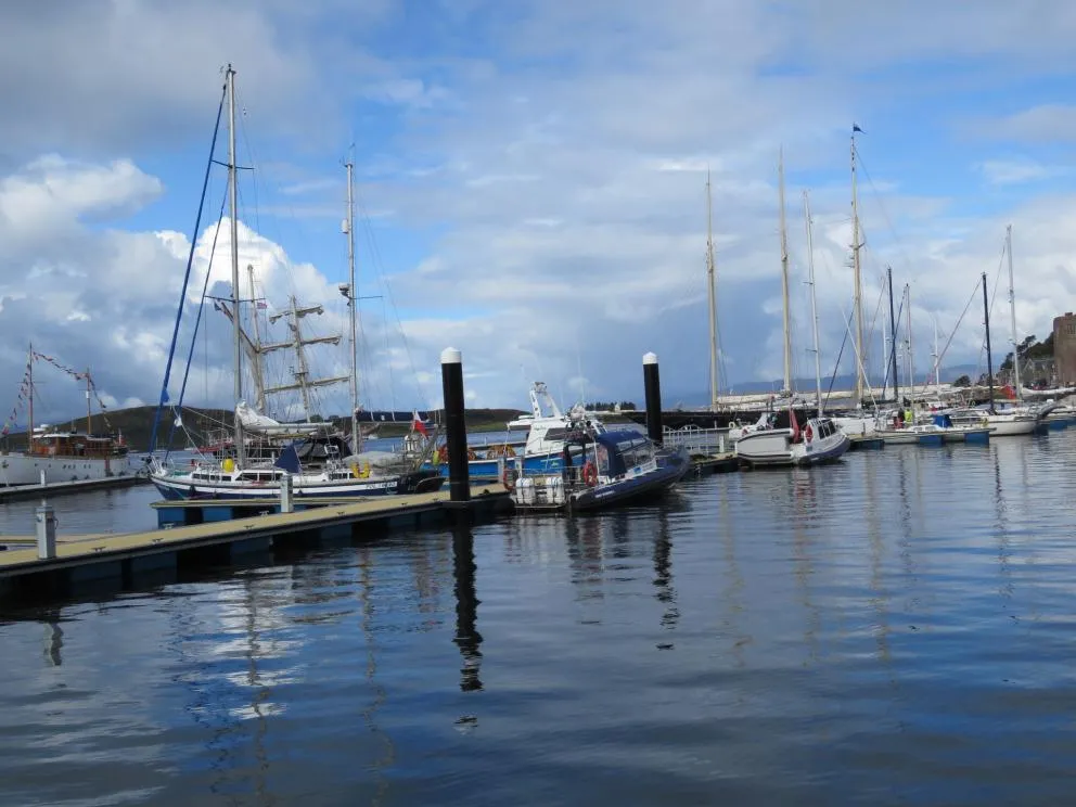 North Pier Pontoons, marina in Oban, United Kingdom — photo 3