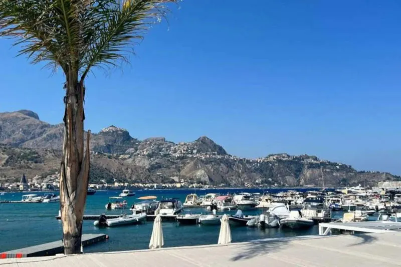 Porto di Giardini Naxos, marina in Giardini Naxos, Italy — photo 2