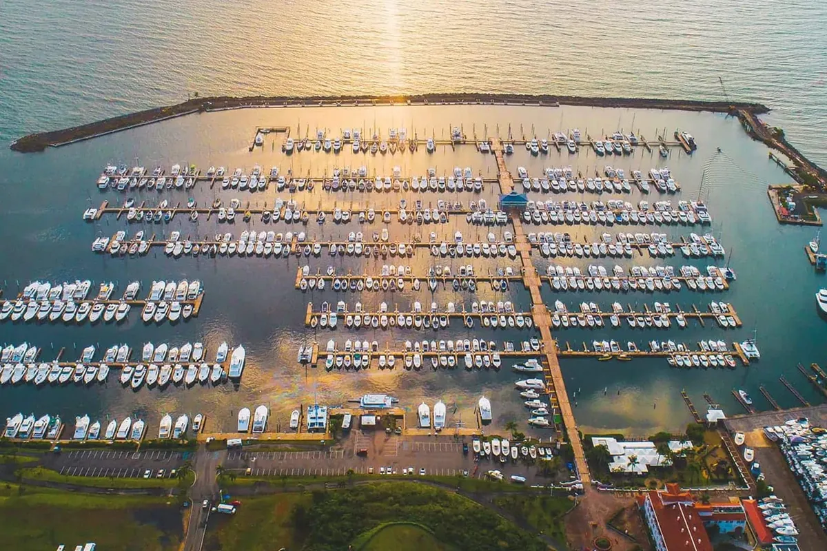 Puerto Del Rey Marina in United States — photo 4