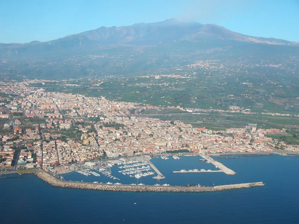 Porto dell'Etna, marina in Riposto, Italy — photo 2