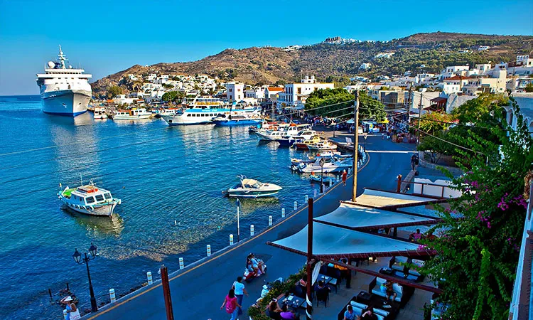 Port Skala, marina in Skala, Greece — photo 3