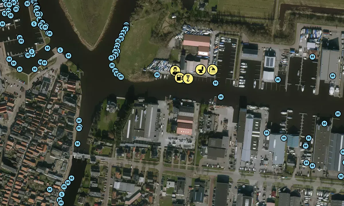 Woudsend Marina in Woudsend, Netherlands — photo 2