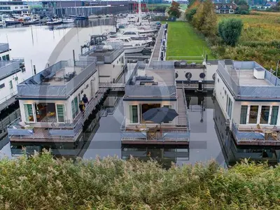 Jachthaven Kempers Watersport, marina in Aalsmeer, Netherlands — photo 2
