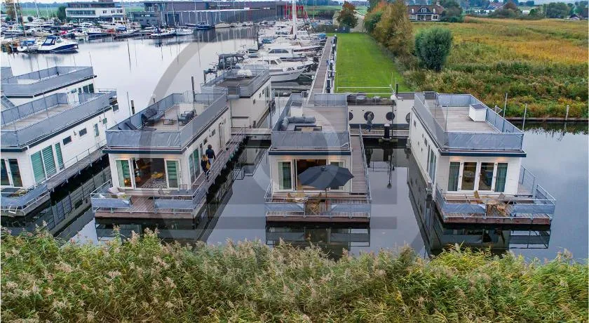 Jachthaven Kempers Watersport, marina in Aalsmeer, Netherlands — photo 2