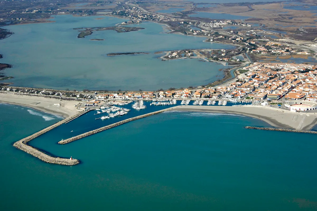 Bellegarde Marina in Aubais, France