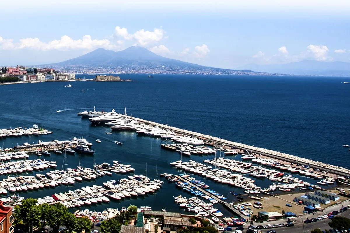 Porto di Mergellina, marina in Naples, Italy — photo 3