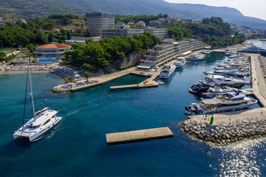 Marina LAV in Podstrana - Miljevac, Croatia