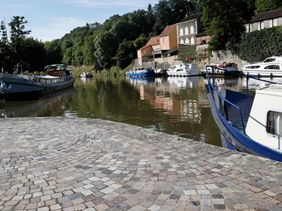 Halte Nautique de Plagny, marina in Sermoise-sur-Loire, France — photo 2