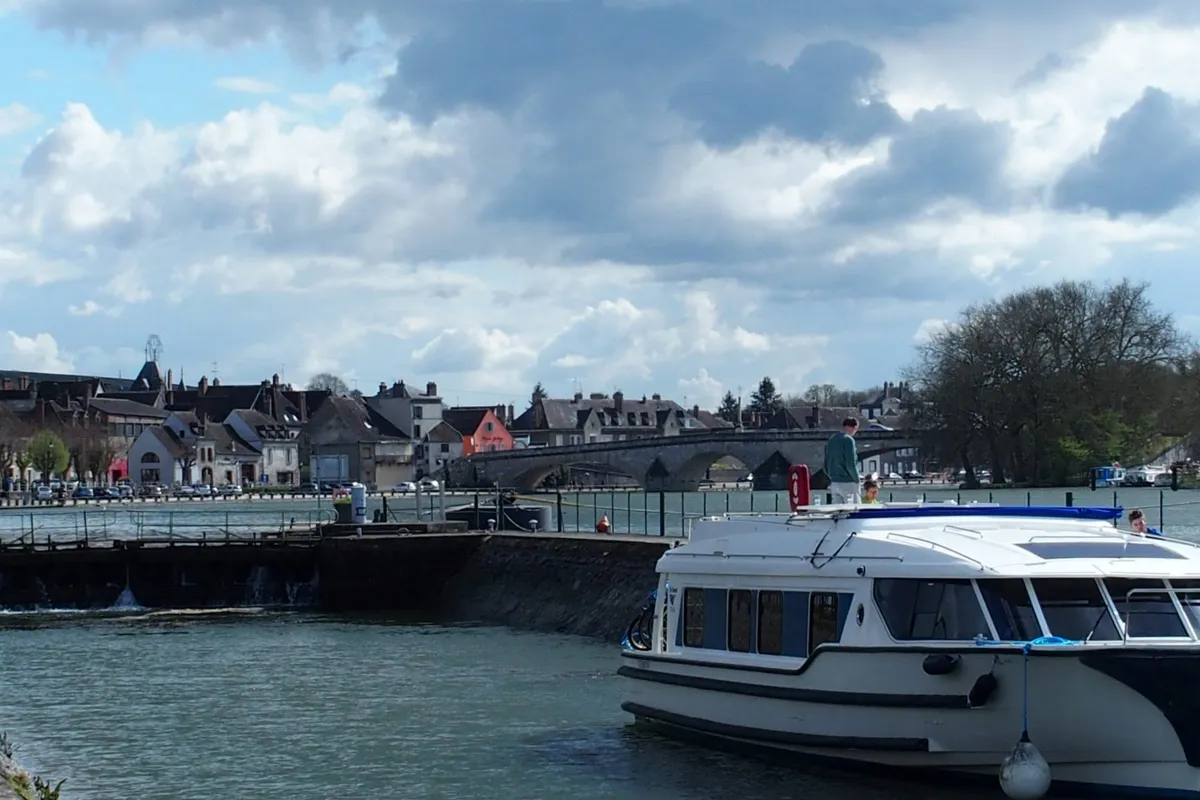 Halte Nautique de Plagny, marina in Sermoise-sur-Loire, France — photo 8