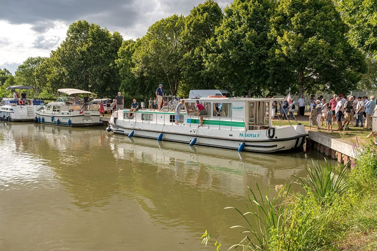 Halte Nautique de Plagny, marina in Sermoise-sur-Loire, France — photo 4