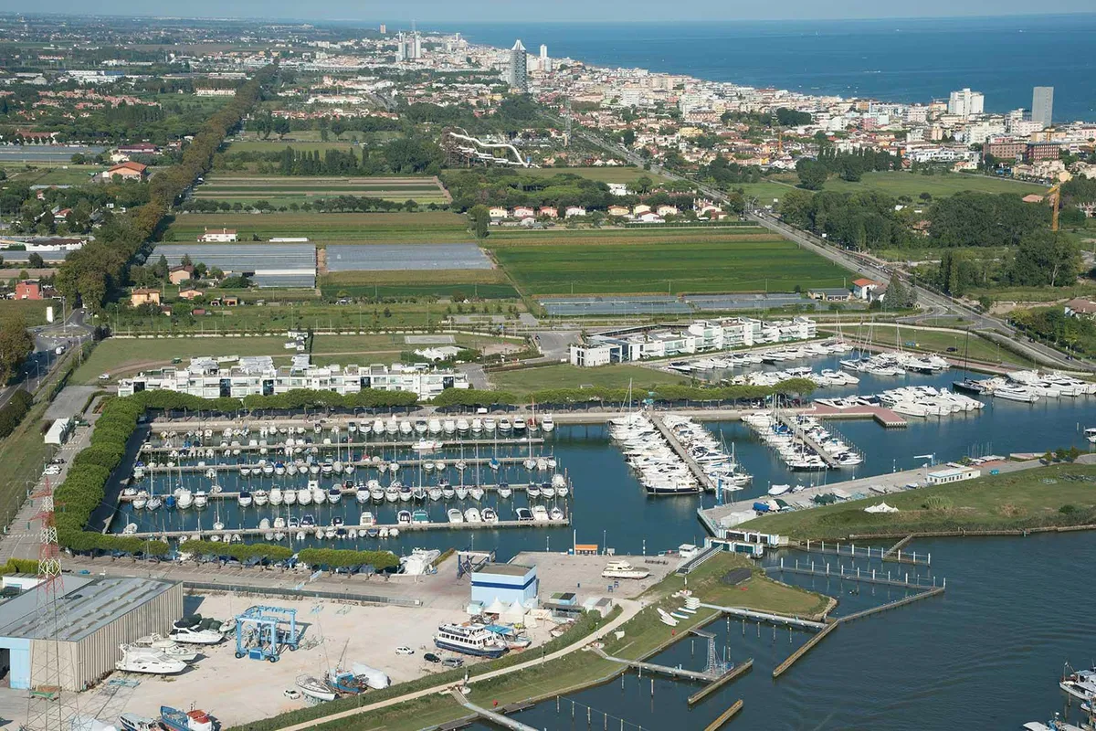 Porto Turistico Di Jesolo, marina in Jesolo, Italy — photo 3