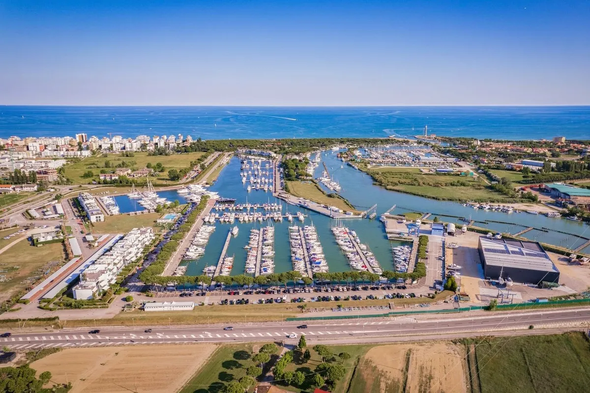 Porto Turistico Di Jesolo, marina in Jesolo, Italy — photo 4