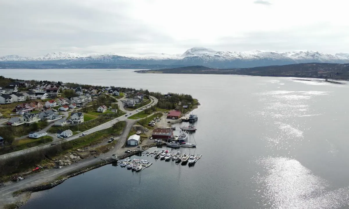 Tromsø Eidkjosen Marina in Tromsø, Norway — photo 2